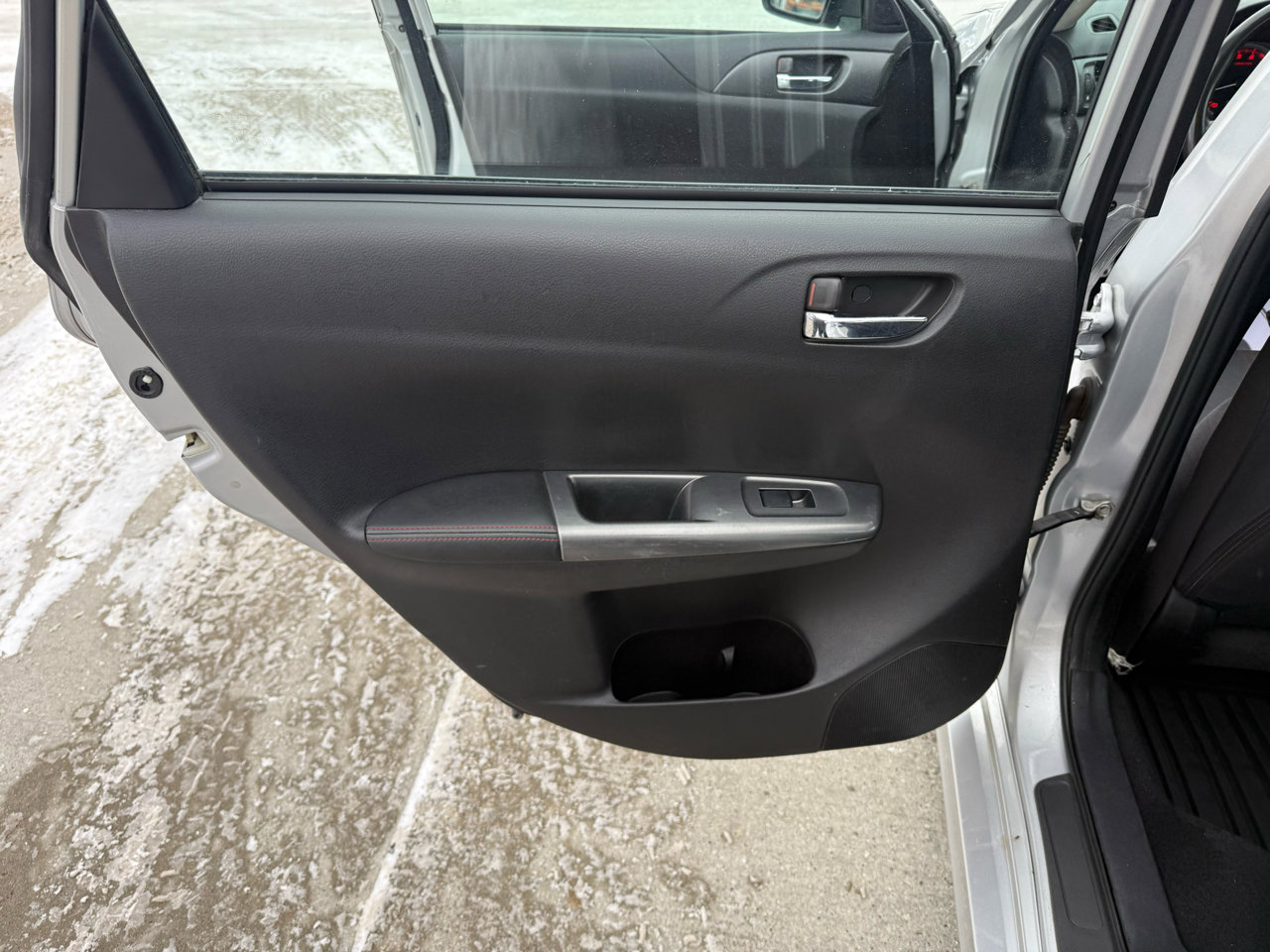 Used 2011 Subaru Impreza WRX Premium image 17