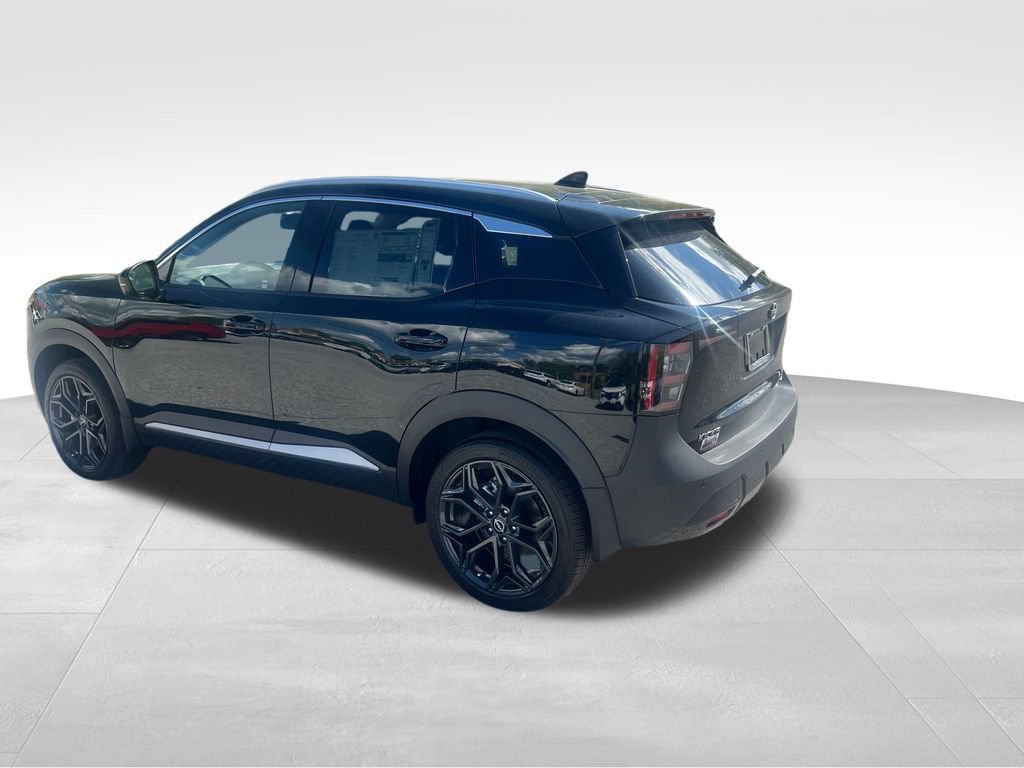 Certified 2025 Nissan Kicks SR AWD/4WD image 3