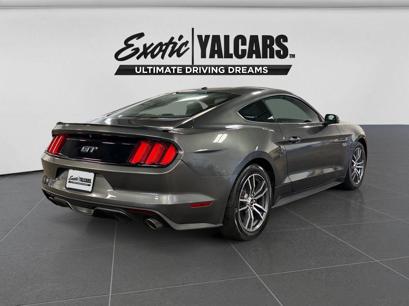 Used 2015 Ford Mustang GT Premium w/ Equipment Group 401A RWD image 5