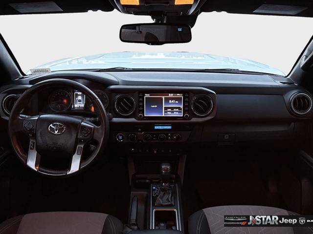 Used 2021 Toyota Tacoma TRD Off-Road w/ Technology Package image 10