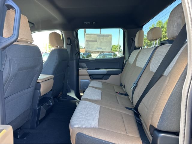 New 2026 Ford F250 XLT w/ XLT Premium Package AWD/4WD image 16