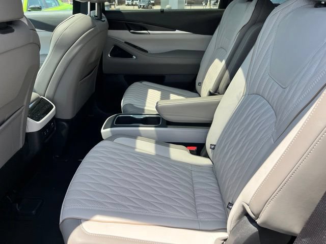 Used 2026 INFINITI QX60 Autograph w/ Dark Cargo Package AWD/4WD image 12
