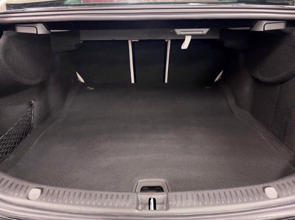 Used 2021 Mercedes-Benz E 350 4MATIC Sedan image 24