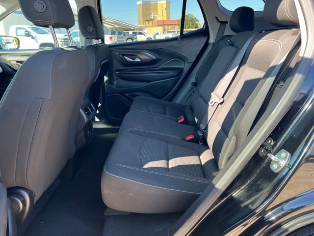 Used 2024 GMC Terrain SLE image 25