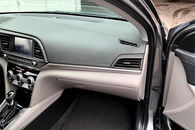 Used 2019 Hyundai Elantra SEL image 16