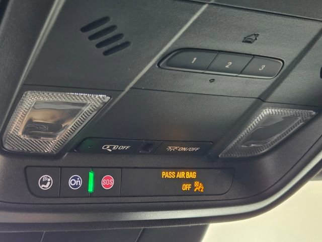 Used 2024 Cadillac XT4 Premium Luxury image 29