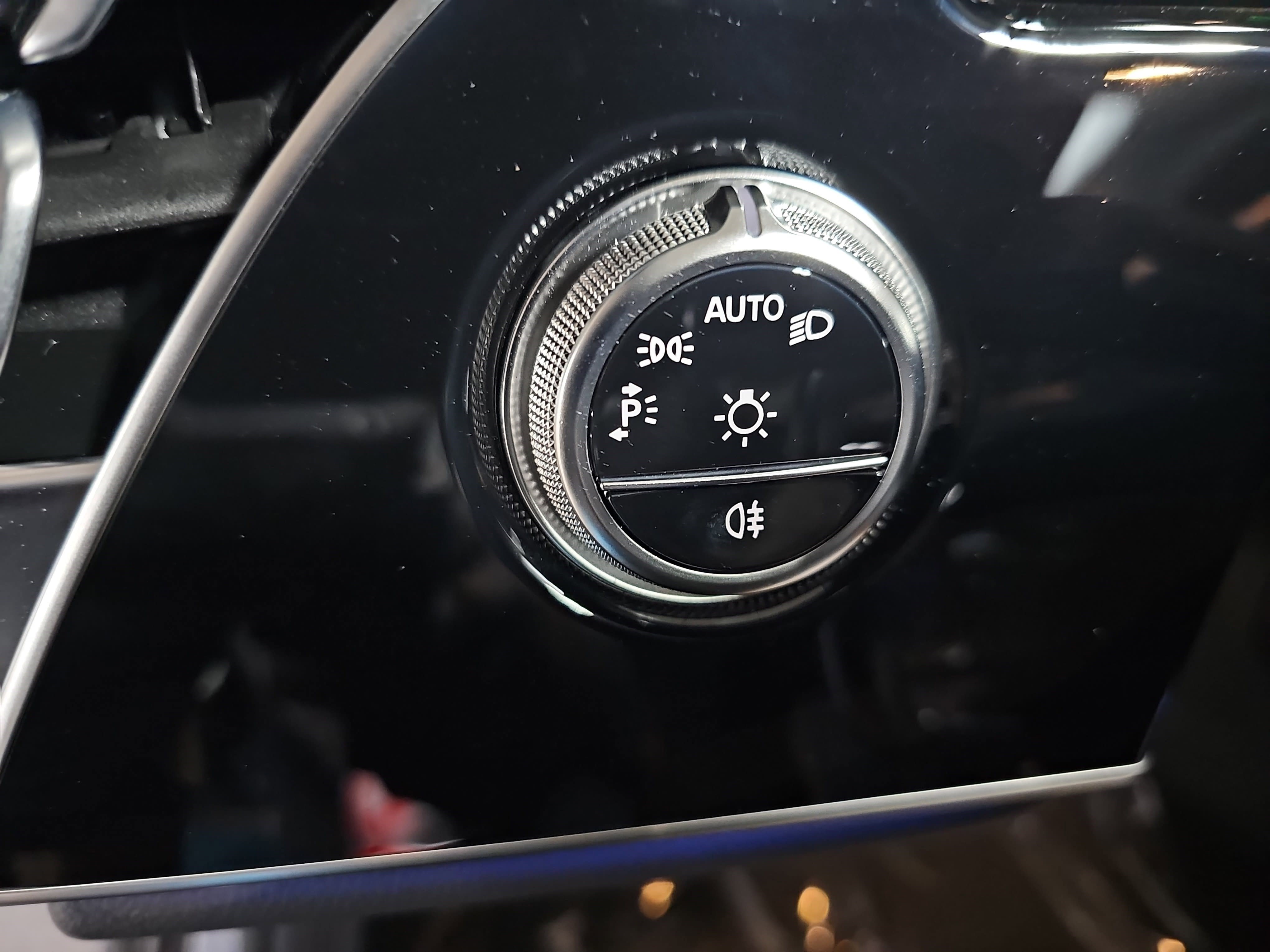 New 2026 Mercedes-Benz E 53 AMG e 4MATIC Sedan image 27