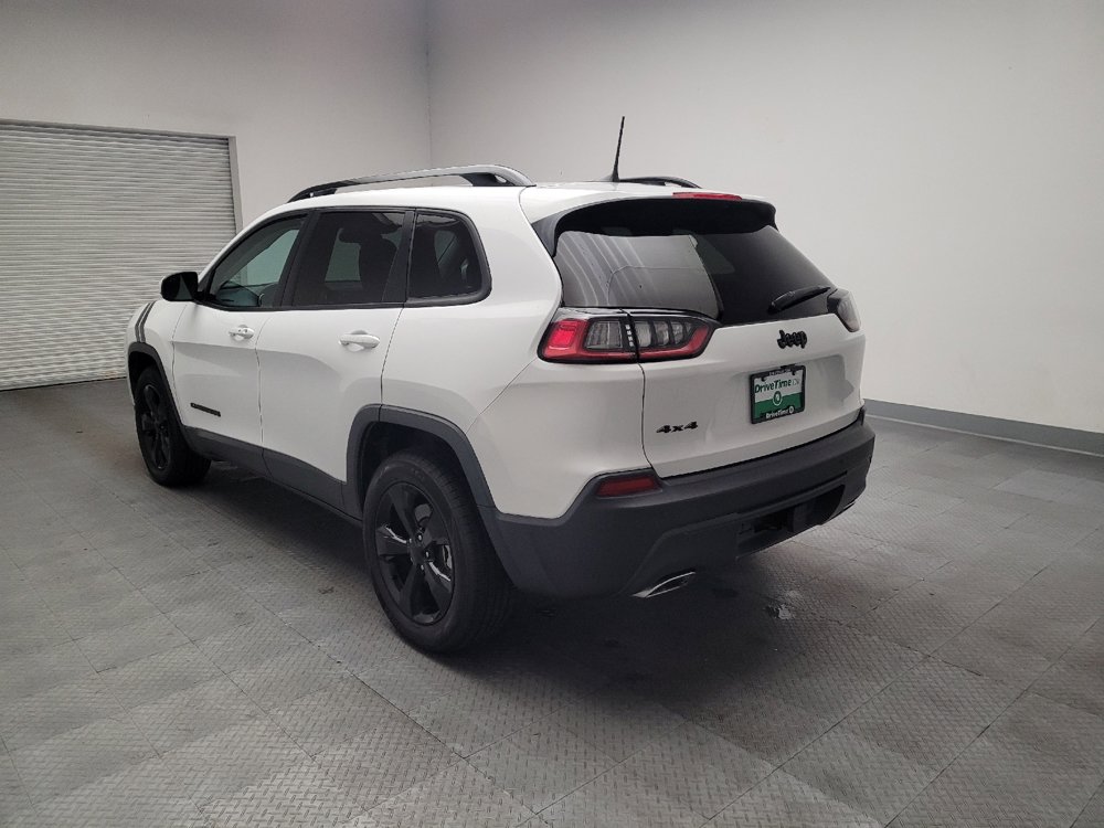 Used 2019 Jeep Cherokee Latitude Plus AWD/4WD image 5