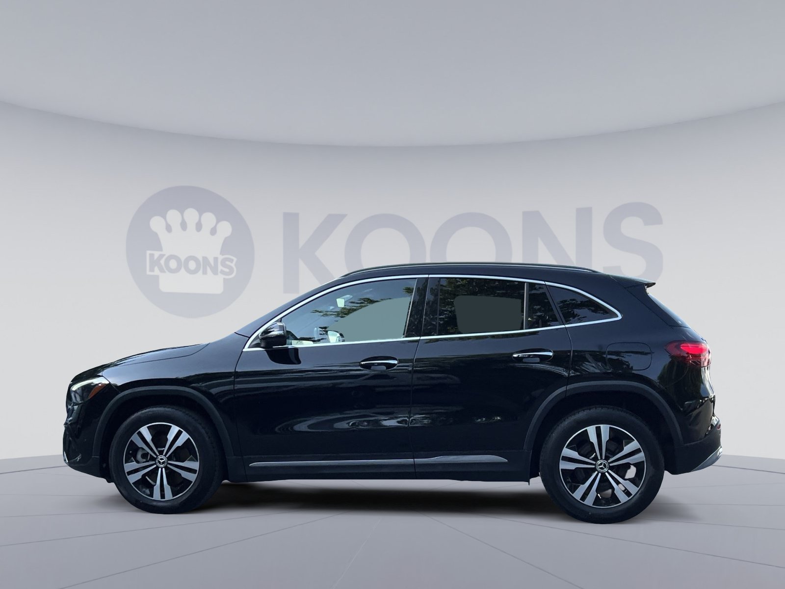 Used 2025 Mercedes-Benz GLA 250 4MATIC image 7