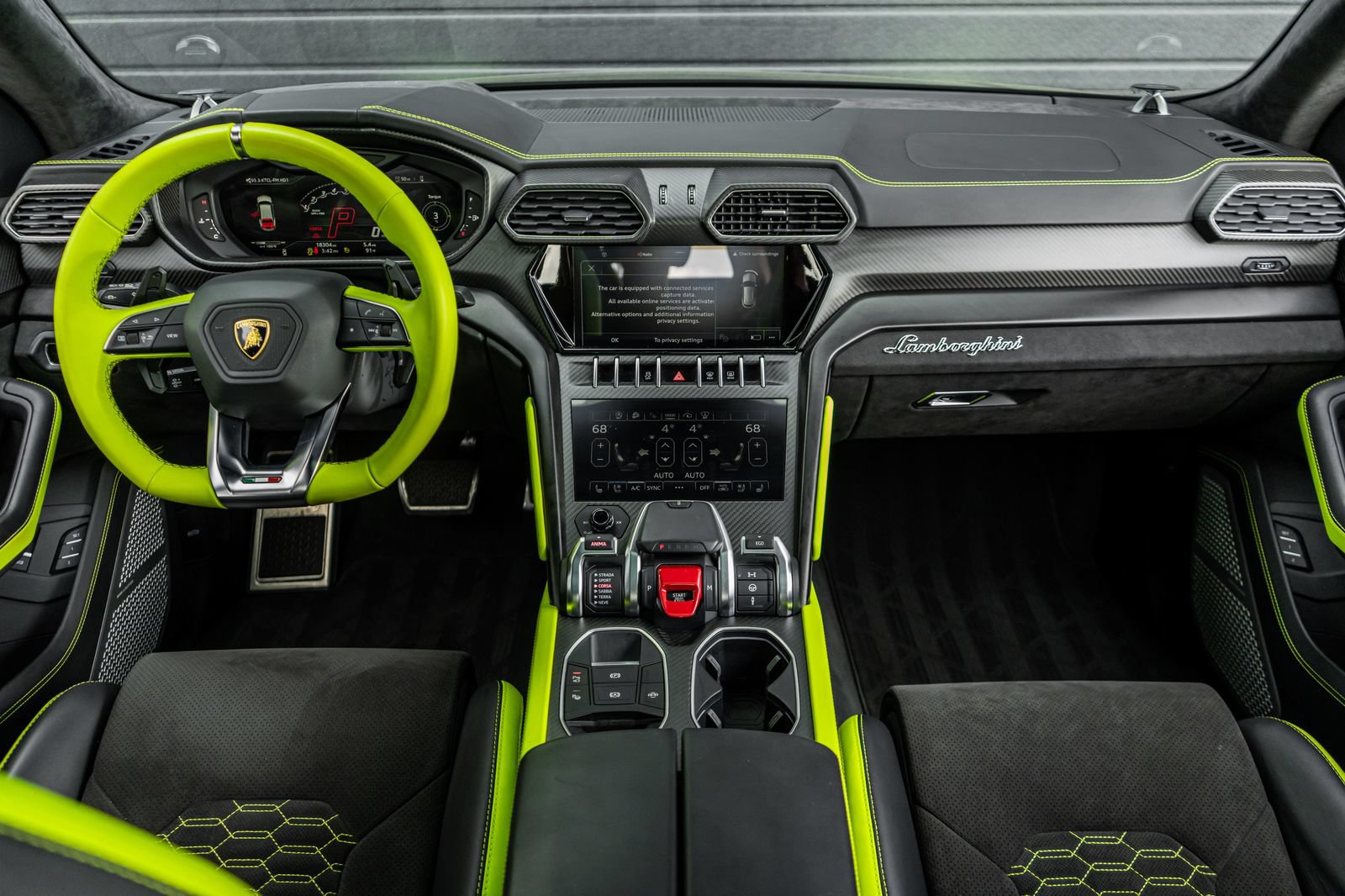 Used 2022 Lamborghini Urus AWD/4WD image 4