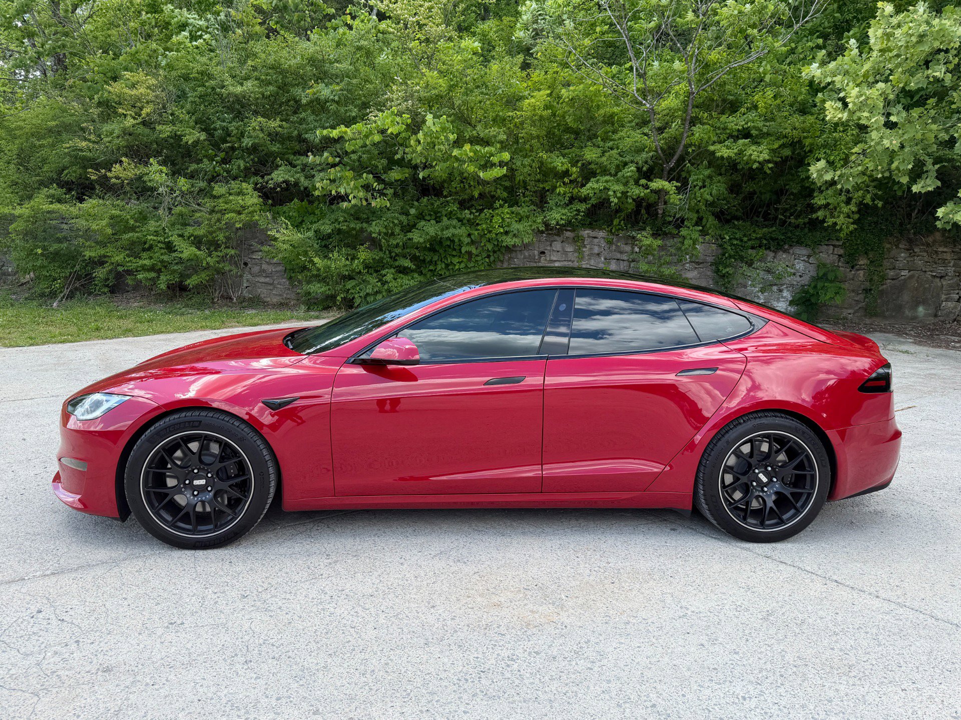 Used 2022 Tesla Model S AWD/4WD image 7