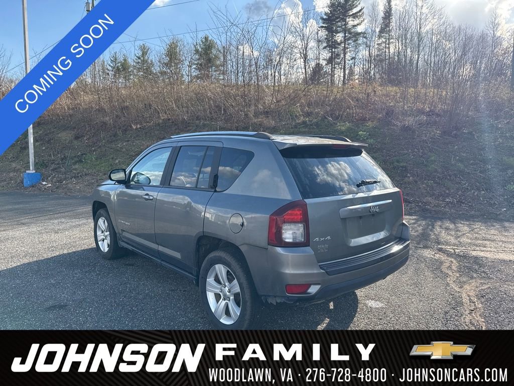 Used 2014 Jeep Compass Sport image 5