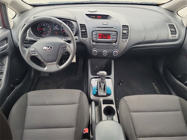 Used 2017 Kia Forte LX image 11