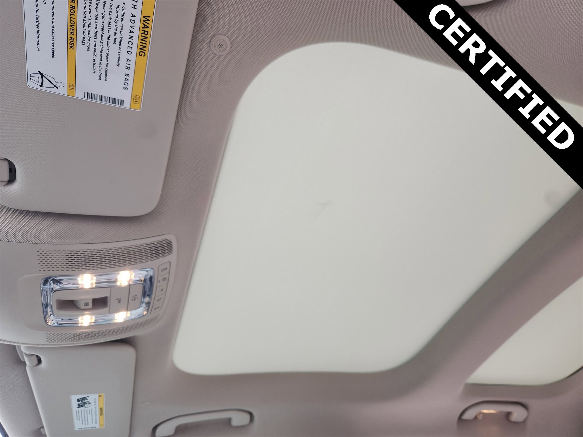 Certified 2022 Mercedes-Benz EQB 300 4MATIC image 25