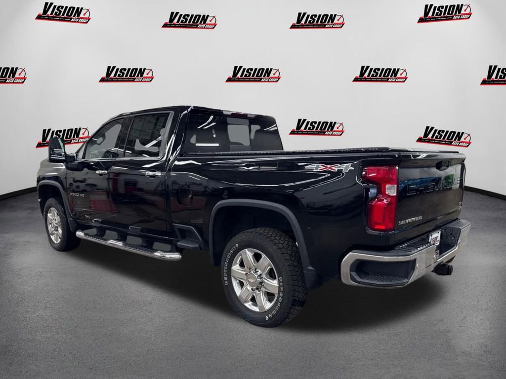 Used 2020 Chevrolet Silverado 2500 LTZ w/ LTZ Plus Package image 7