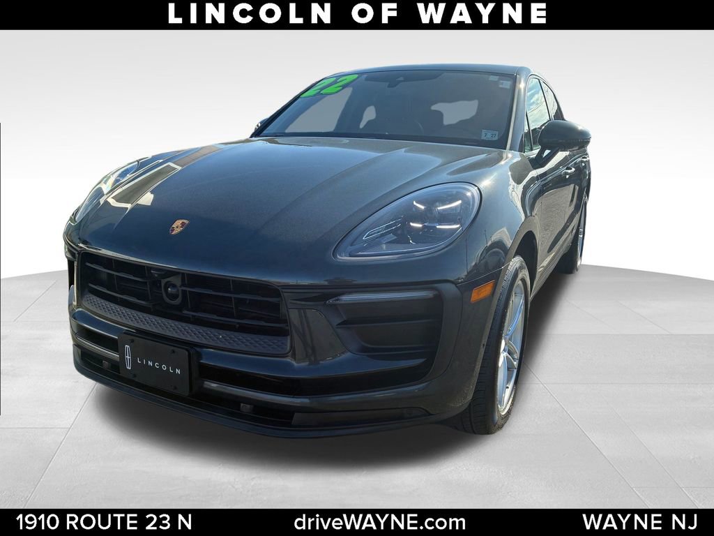 Used 2022 Porsche Macan image 1
