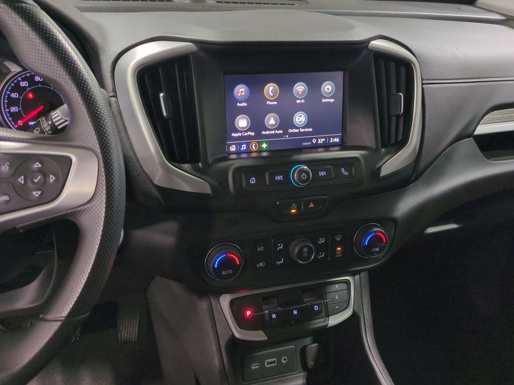 Used 2023 GMC Terrain SLE w/ Driver Convenience Package image 27