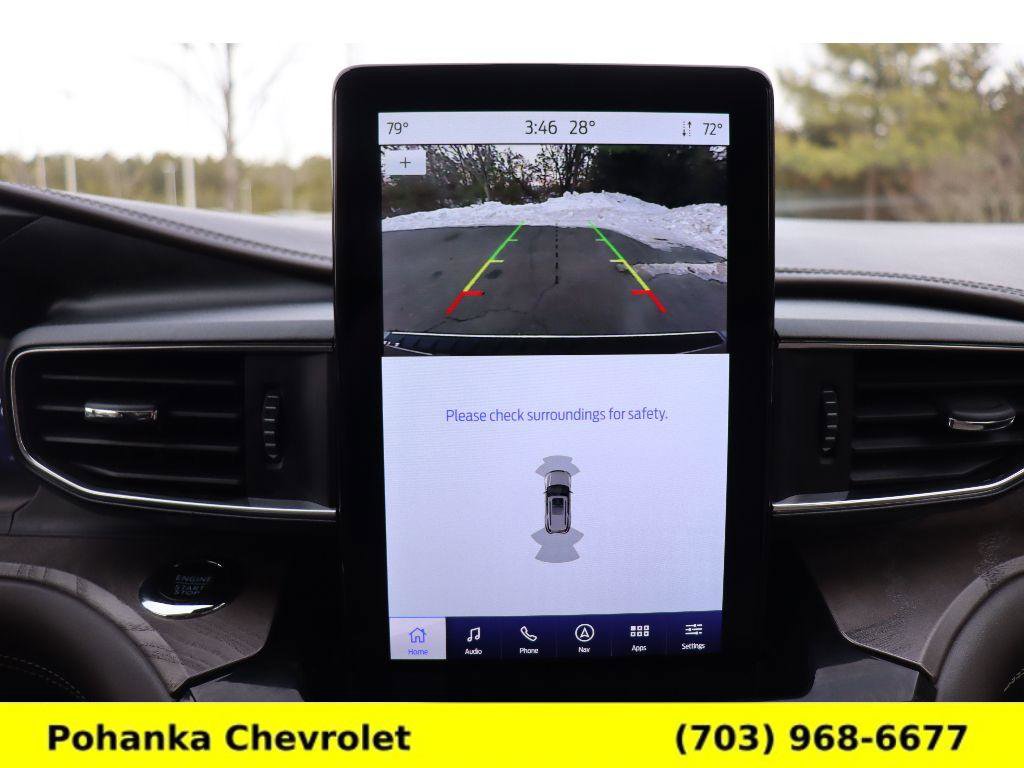 Used 2023 Ford Explorer Platinum w/ Technology Package image 17