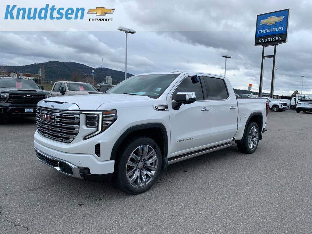 Used 2024 GMC Sierra 1500 Denali w/ Denali Reserve Package image 3