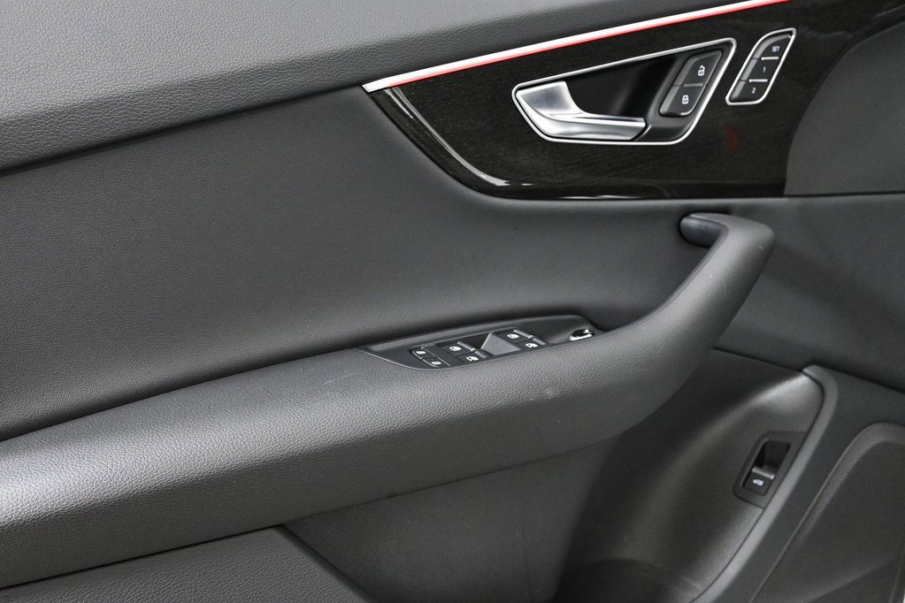 Used 2022 Audi Q7 3.0T Premium image 7