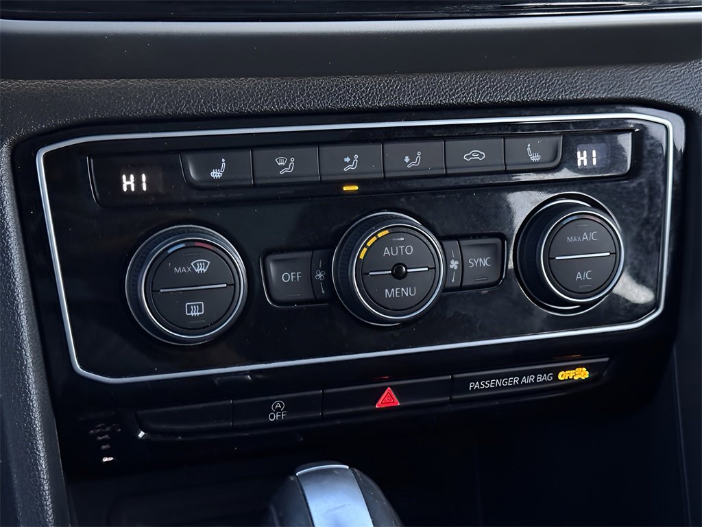 Used 2021 Volkswagen Atlas Cross Sport SEL image 19