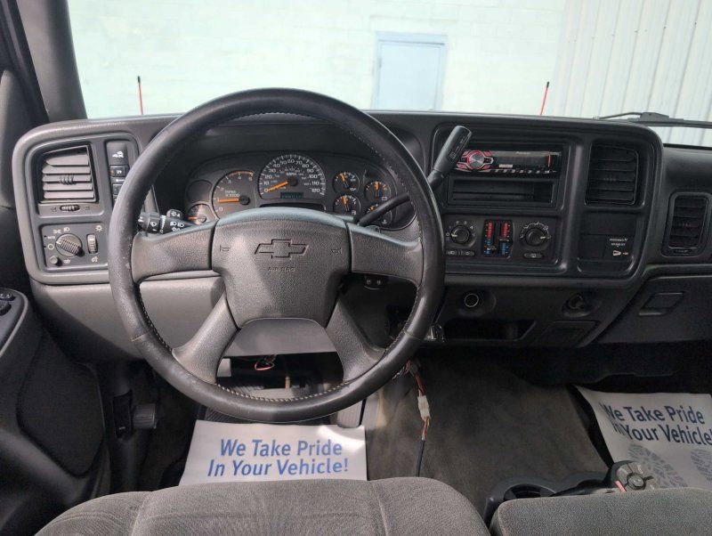 Used 2003 Chevrolet Silverado 2500 LS image 19