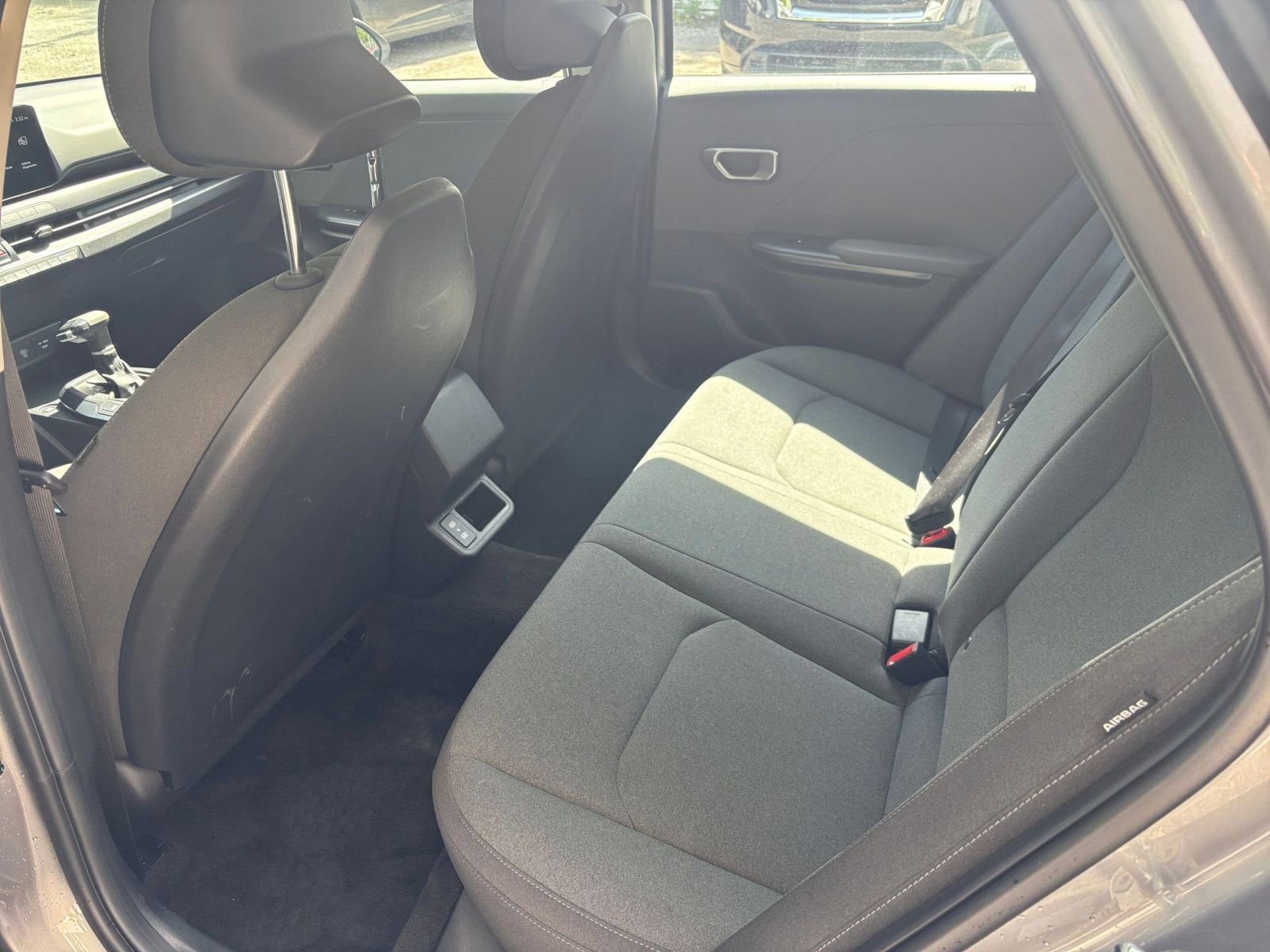 Used 2025 Kia K4 FWD image 38