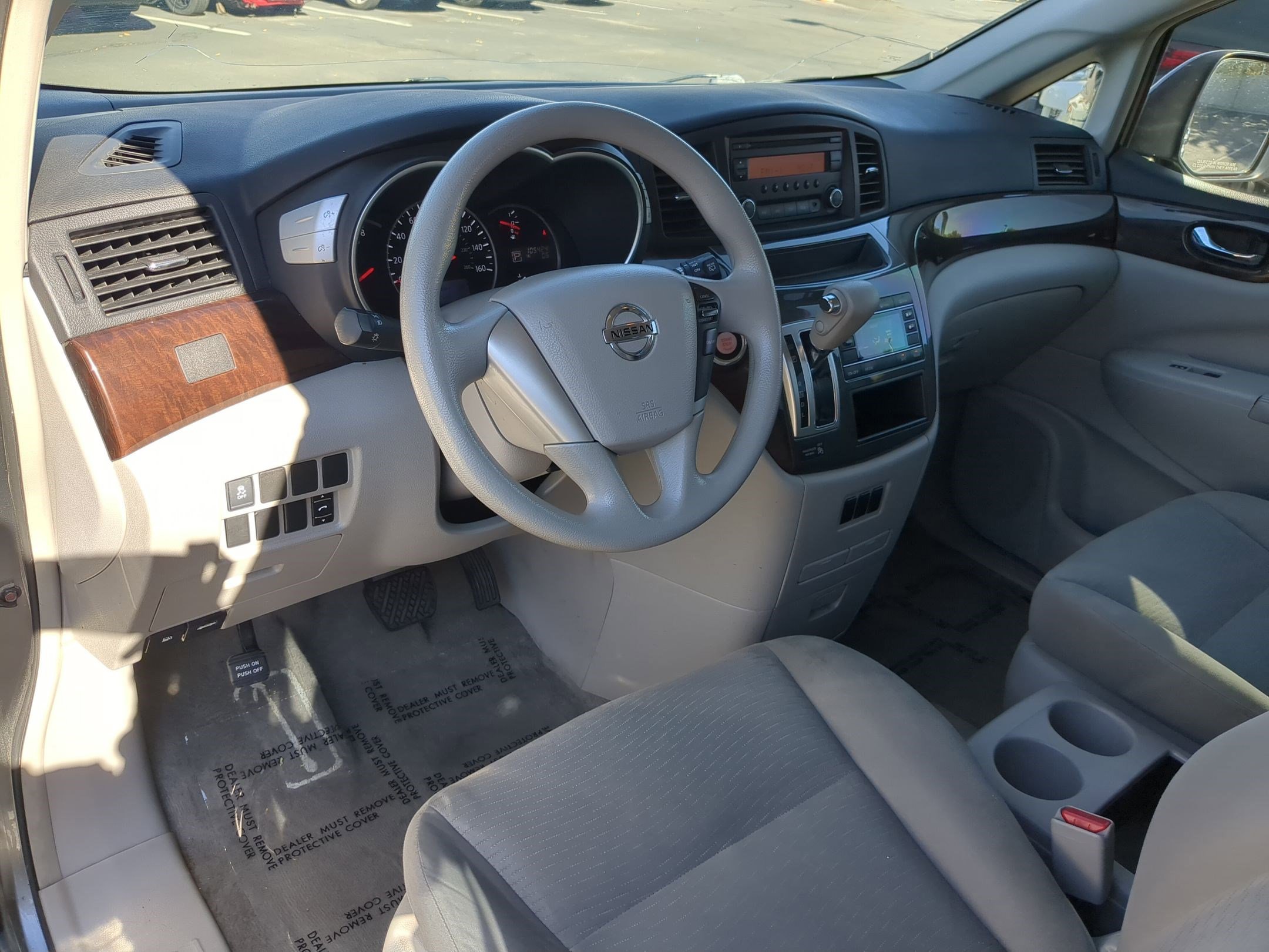 Used 2015 Nissan Quest S image 16