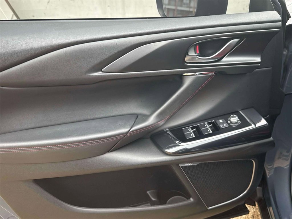 Used 2021 MAZDA CX-9 Carbon Edition image 14