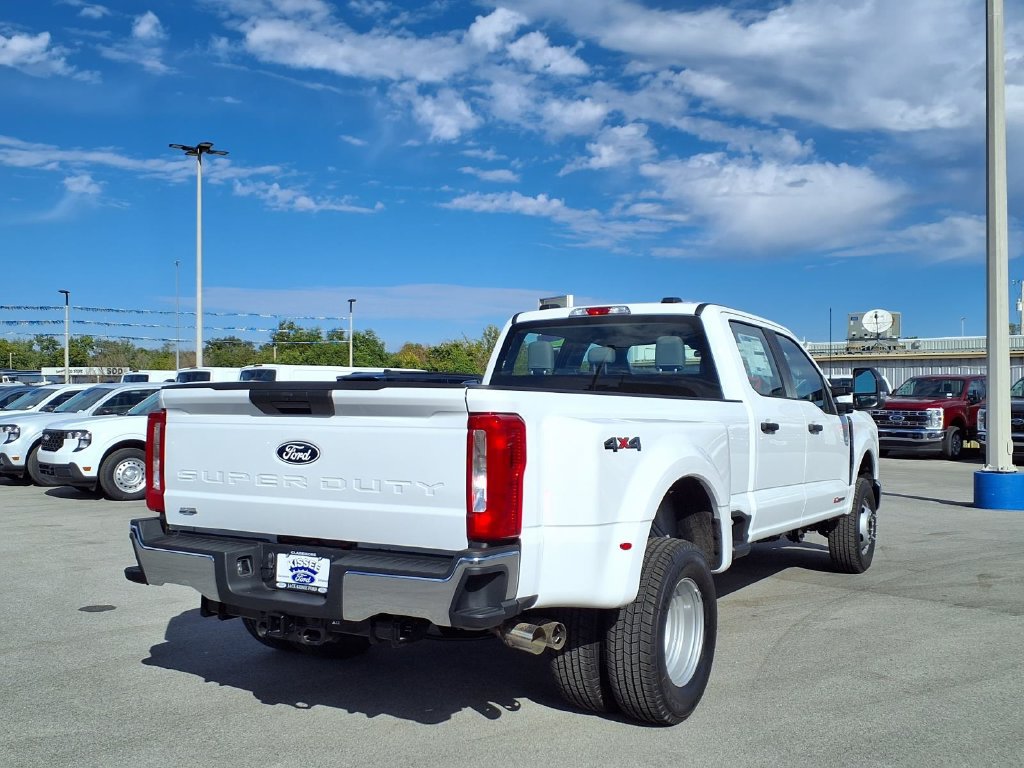 New 2027 Ford F350 XL AWD/4WD image 10