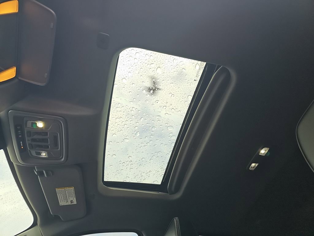 Used 2024 GMC Sierra 2500 Denali w/ Denali Reserve Package image 31