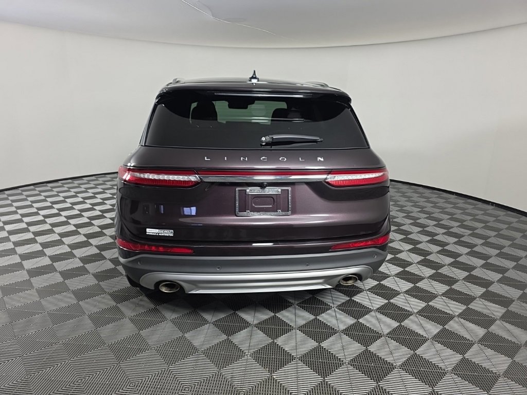 Used 2023 Lincoln Corsair Reserve w/ Equipment Group 201A image 4