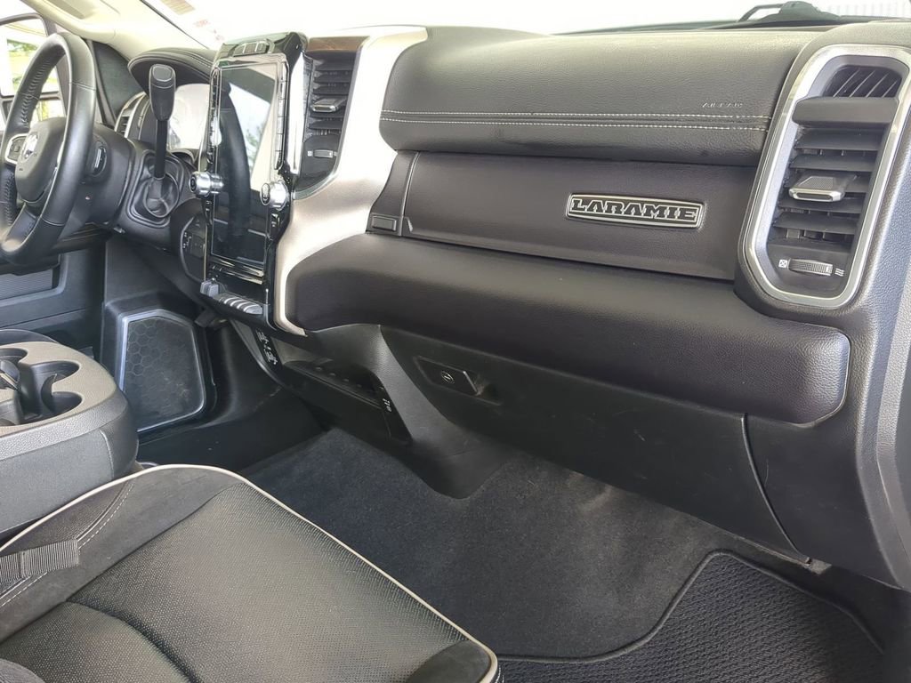Used 2024 RAM 2500 Laramie AWD/4WD image 20