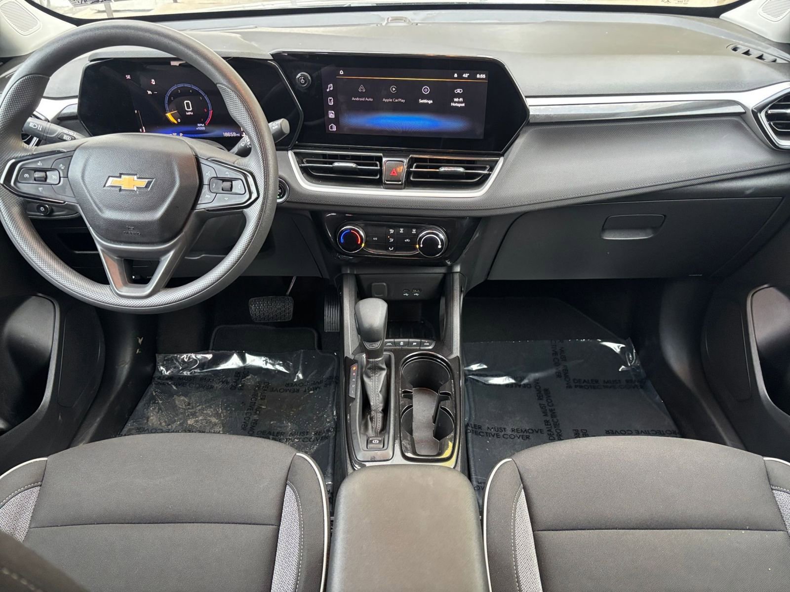 Used 2025 Chevrolet TrailBlazer LT w/ Driver Confidence Package image 29