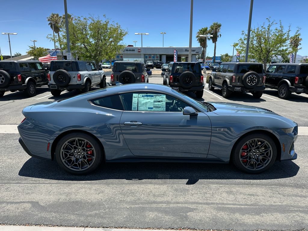 New 2026 Ford Mustang GT Premium w/ GT Performance Package RWD image 9