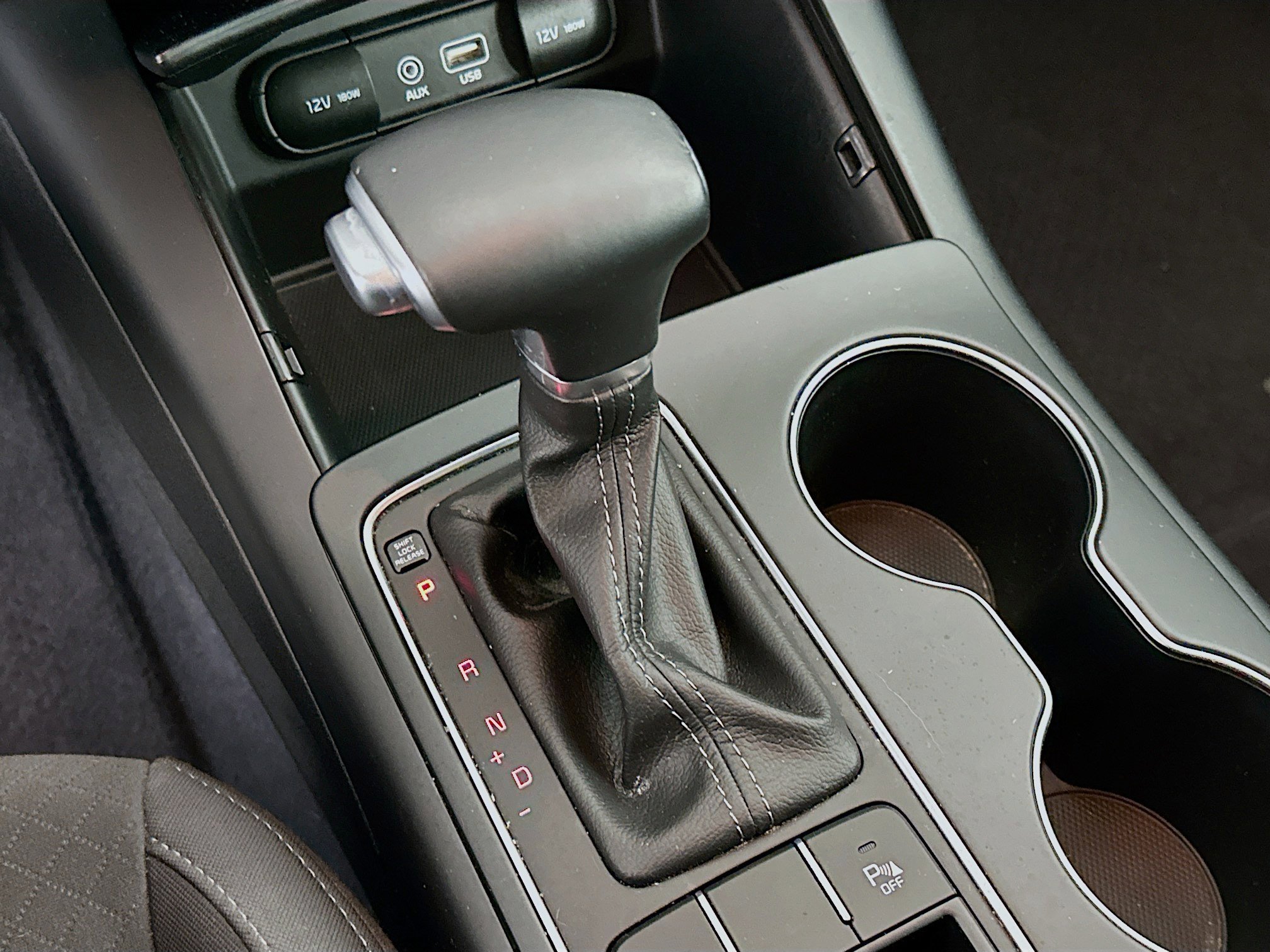 Used 2019 Kia Sorento LX w/ LX V6 Convenience Package image 24