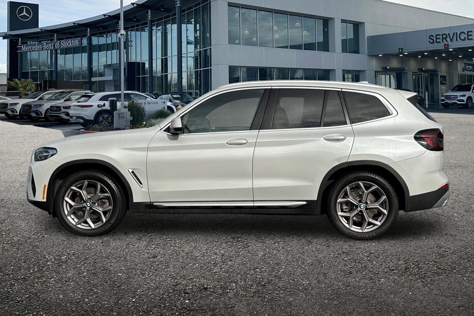 Used 2022 BMW X3 xDrive30i AWD/4WD image 7