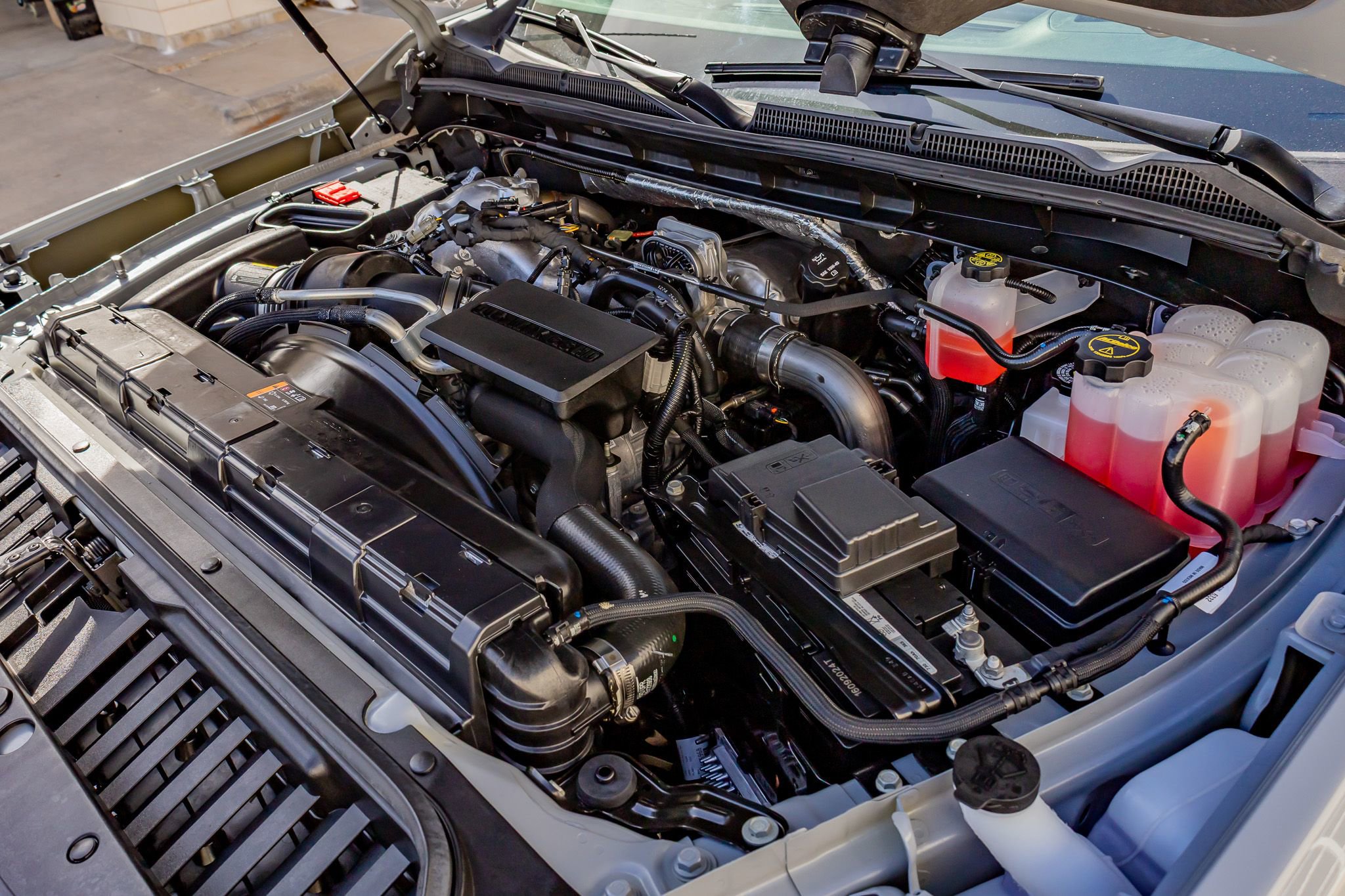 Used 2025 GMC Sierra 2500 AT4X image 39