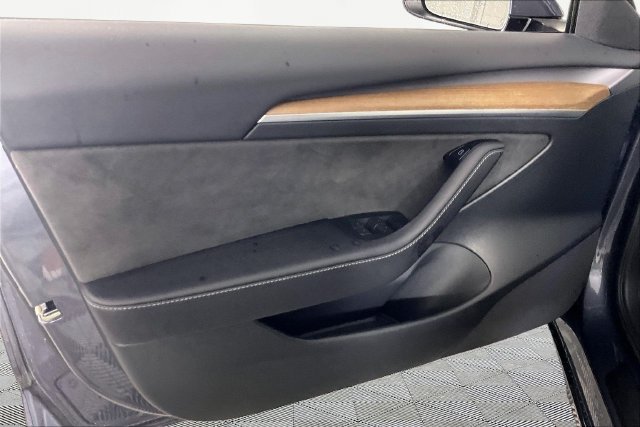 Used 2023 Tesla Model 3 Standard Range RWD image 15