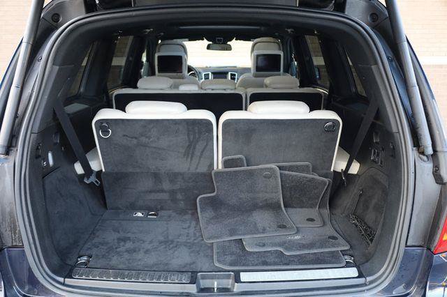 Used 2015 Mercedes-Benz GL 550 4MATIC image 14