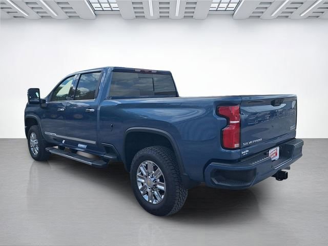 New 2026 Chevrolet Silverado 2500 High Country w/ Technology Package AWD/4WD image 6