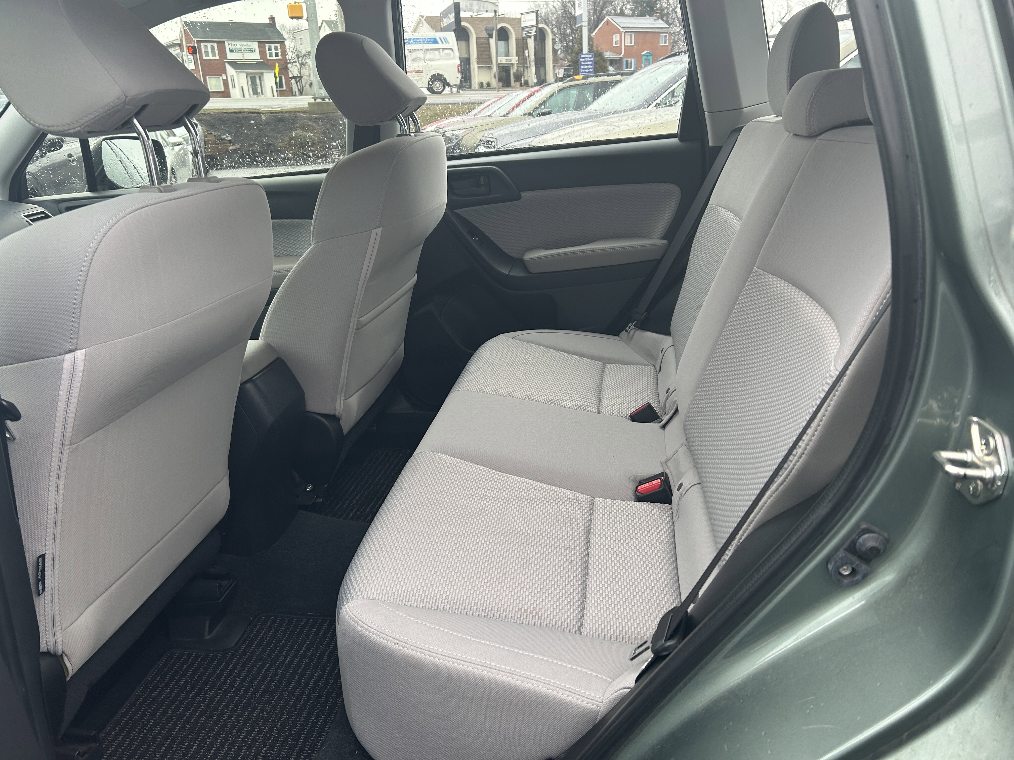 Used 2018 Subaru Forester 2.5i w/ Alloy Wheel Package image 12