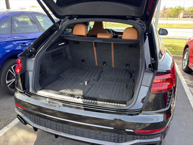 Certified 2023 Audi RS Q8 w/ Black Optic Package AWD/4WD image 9