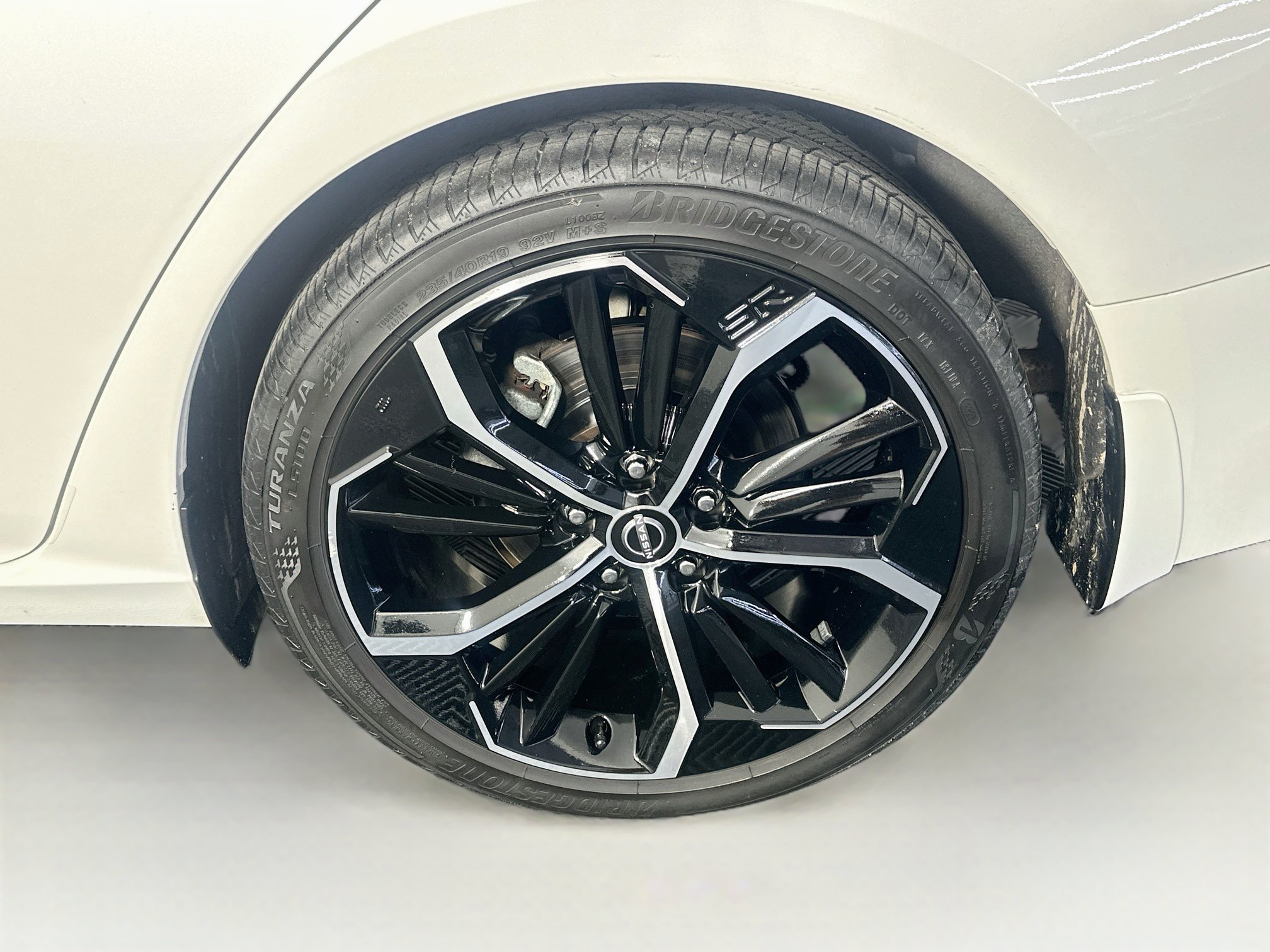 Used 2023 Nissan Altima 2.5 SR FWD image 11