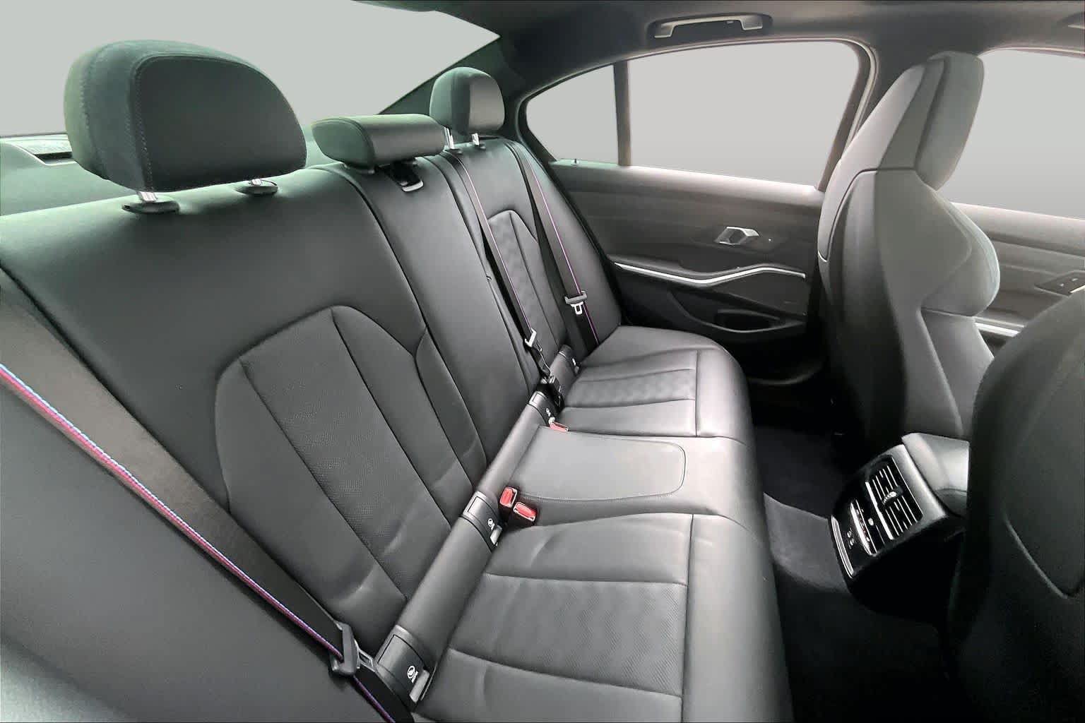 Used 2024 BMW M3 Competition RWD image 18