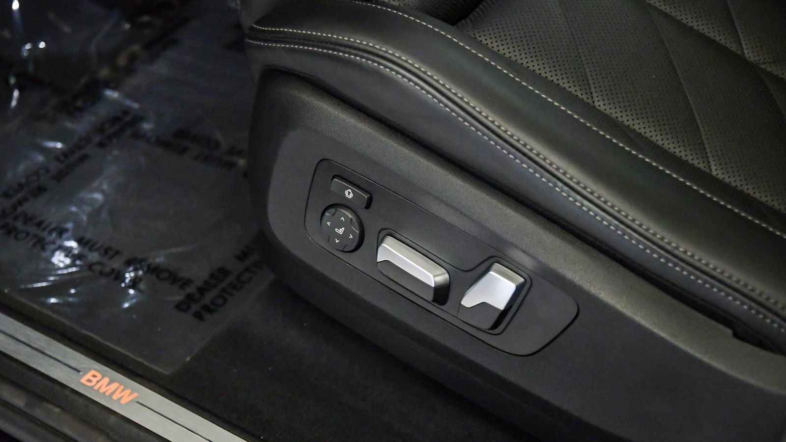 Certified 2024 BMW X5 sDrive40i w/ Parking Assistance Package RWD image 23