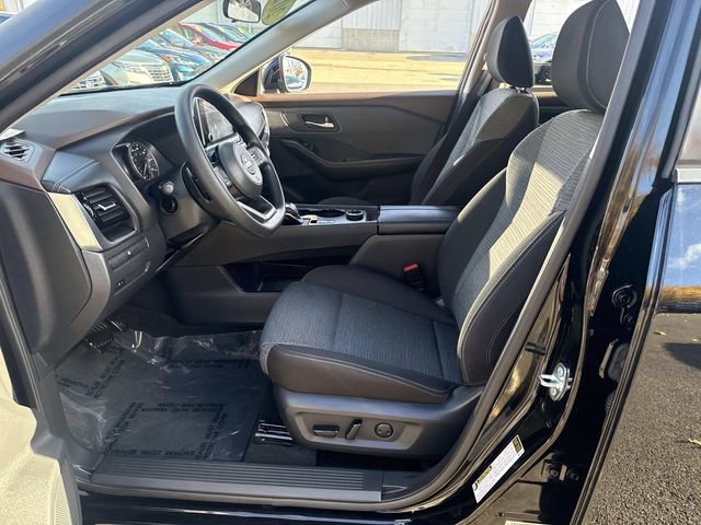 Used 2022 Nissan Rogue SV image 20