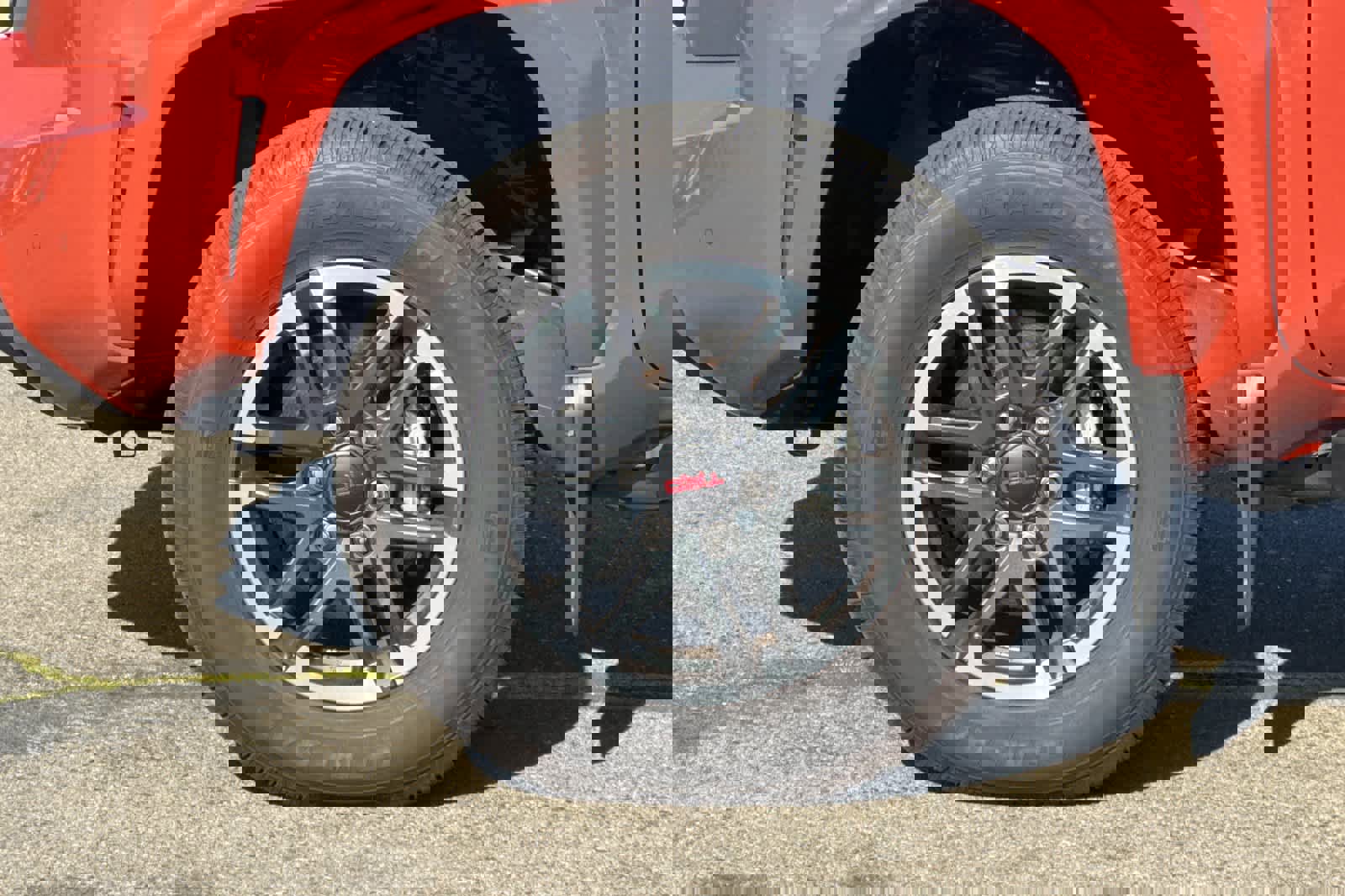 Certified 2025 Toyota Tacoma TRD Sport w/ TRD Sport Upgrade Package image 31