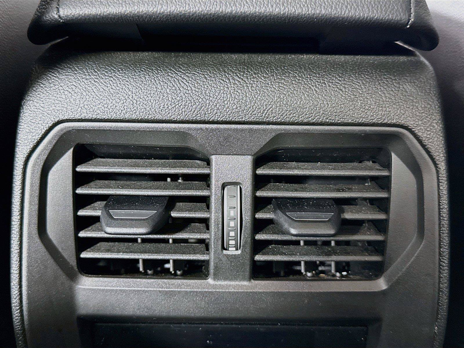 Used 2026 BMW 330i Sedan RWD image 37