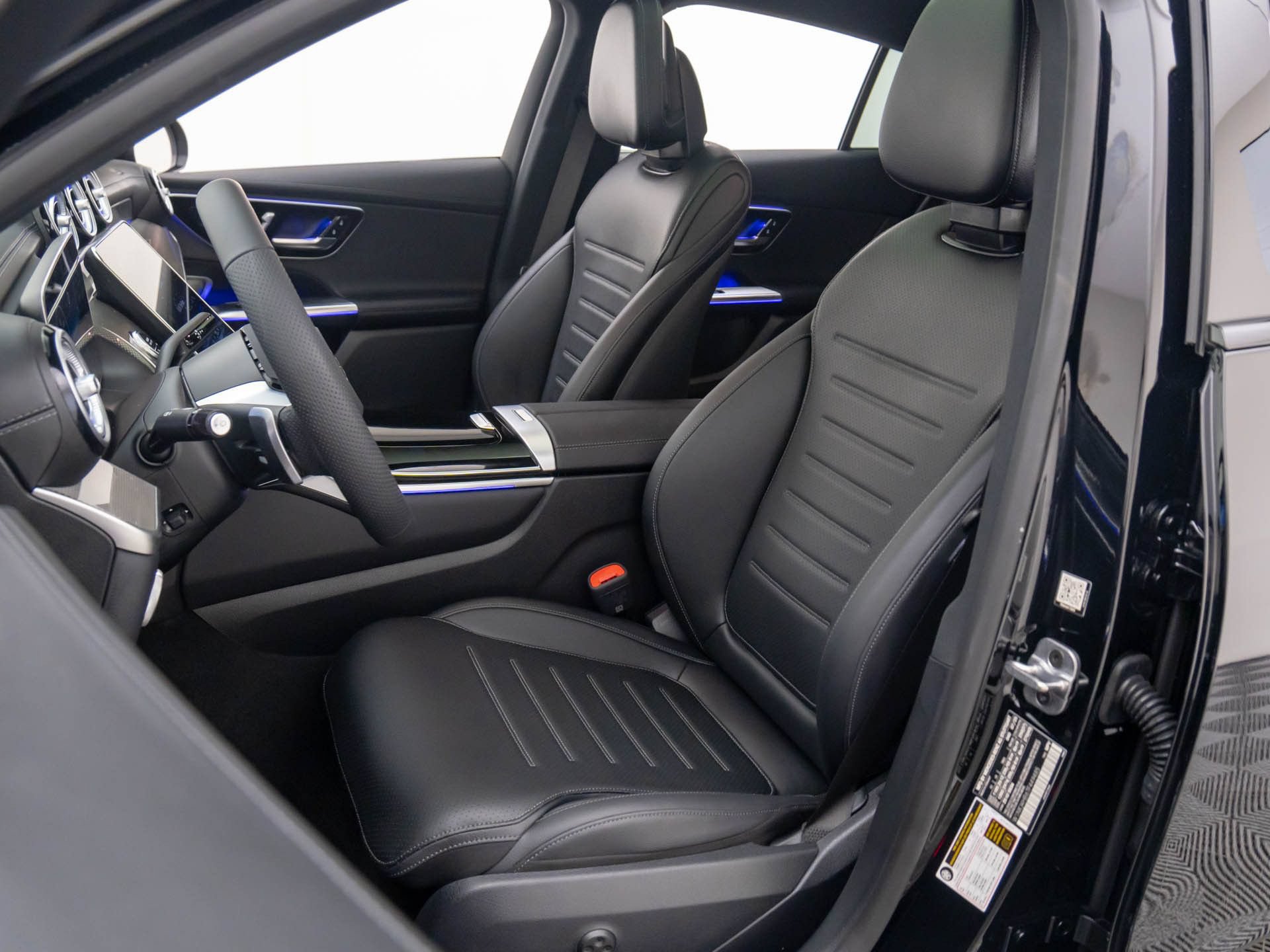 New 2026 Mercedes-Benz GLC 300 4MATIC image 17